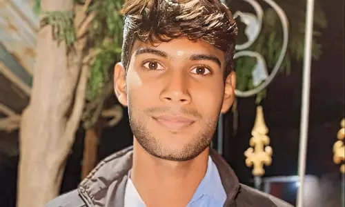 पिता के निधन के बाद संभाला घर, अब फौजी बना युवक पिता के निधन के बाद संभाला घर, अब फौजी बना युवक