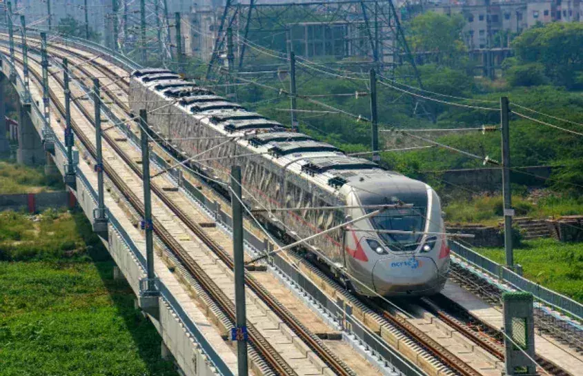 NCR Ghaziabad: रविवार सुबह छह बजे से चलेगी नमो भारत ट्रेन NCR Ghaziabad: रविवार सुबह छह बजे से चलेगी नमो भारत ट्रेन