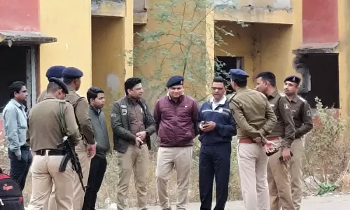 रायपुर एसपी लाल उमेद सिंह ने की छापेमारी, BSUP कॉलोनी में हड़कंप