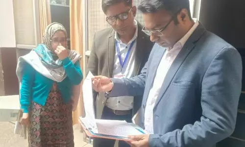 Khatauli: निजी नर्सिंग होम पर लगे छापे, जारी हुए नोटिस Khatauli: निजी नर्सिंग होम पर लगे छापे, जारी हुए नोटिस