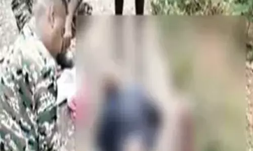 मेटाडोर पलटने से 4 लोगों की मौत, बस्तर में हुआ बड़ा हादसा मेटाडोर पलटने से 4 लोगों की मौत, बस्तर में हुआ बड़ा हादसा