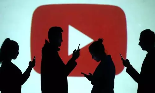 YouTube पर झूठे थंबनेल देने वालों को चेतावनी