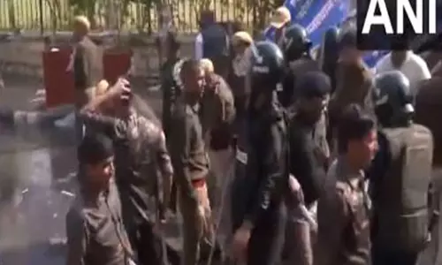 अमित शाह के Ambedkar वाले बयान के खिलाफ भारतीय युवा कांग्रेस का प्रदर्शन