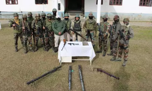 Manipur: सुरक्षा बलों ने हथियार जब्त किए, राजमार्गों पर तैनात