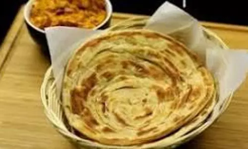 Lachha Paratha :  होटल जैसा कुरकुरा लच्छा पराठा बनाने की सरल रेसिपी