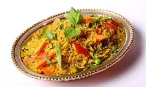 Recipe: ठंड के मौसम में लीजिए चने के पुलाव का मजा Recipe: ठंड के मौसम में लीजिए चने के पुलाव का मजा