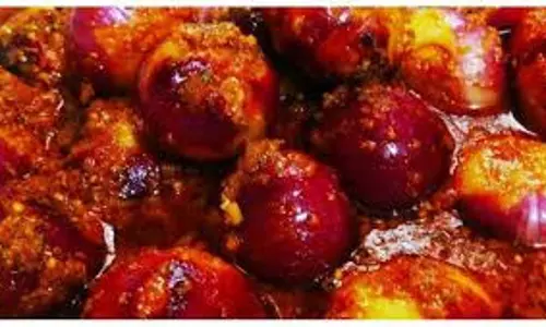 onion pickle: ट्राई करें प्याज का अचार onion pickle: ट्राई करें प्याज का अचार