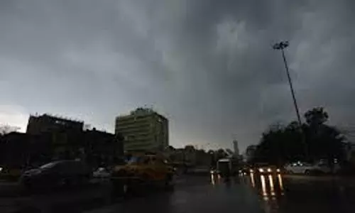 Kolkata का मौसम और आज का AQI Kolkata का मौसम और आज का AQI