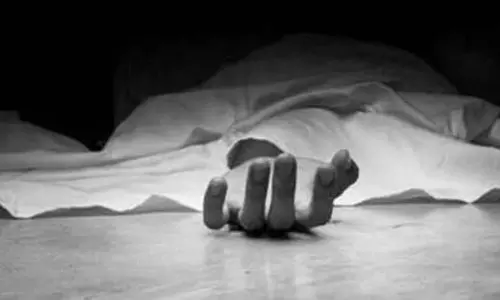 Niwari में मिले शव की पोस्टमार्टम रिपोर्ट के बाद हत्या का मामला दर्ज Niwari में मिले शव की पोस्टमार्टम रिपोर्ट के बाद हत्या का मामला दर्ज