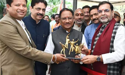 CM साय से छत्तीसगढ़ वालीबॉल संघ के पदाधिकारियों ने की मुलाकात