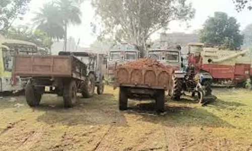 Shivpuri: अवैध रेत और खनिज उत्खनन पर कार्रवाई, जेसीबी जब्त