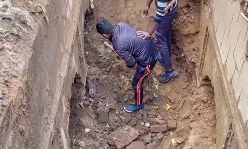 Uttar Pradesh के संभल जिले में प्राचीन बावड़ी का पता चला