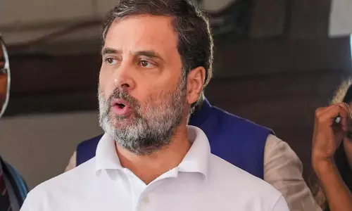 राहुल गांधी को बताया बाउंसर, बोले बीजेपी नेता - उस दिन करने वाले थे हाथापाई राहुल गांधी को बताया बाउंसर, बोले बीजेपी नेता - उस दिन करने वाले थे हाथापाई