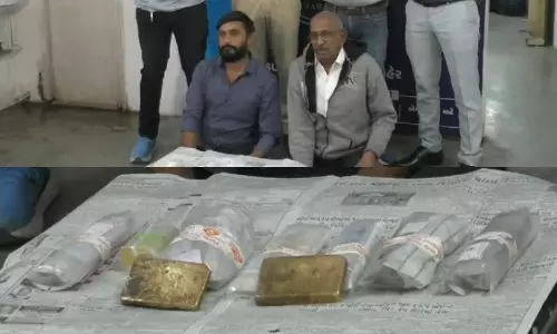 Surat में 8.58 करोड़ के बिना बिल वाले सोने के साथ दो पकड़े गए, तस्करी का मामला होने का संदेह