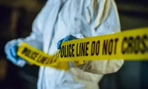 Pune: दुकानों और व्यापारिक प्रतिष्ठानों पर कोयता से हमला, मामला दर्ज Pune: दुकानों और व्यापारिक प्रतिष्ठानों पर कोयता से हमला, मामला दर्ज