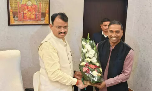 Dungarpur: एसबीपी कॉलेज भवन निर्माण और विभिन्न मार्गों पर बस सेवा शुरू करने की मांग