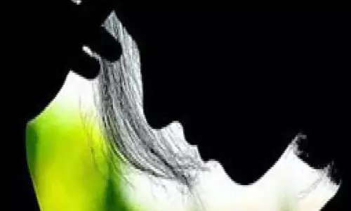 प्यार है जनाब..., अधेड़ महिला ने ये क्या कर दिया? नाबालिग लड़के...