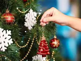 Christmas decoration:   घर पर कर रहे हैं क्रिसमस पार्टी का आयोजन, तो ऐसे करें सजावट