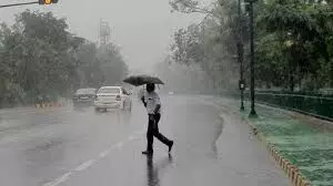 weather: आज कई जिलों में बारिश का अनुमान,जाने कैसा रहेगा मौसम