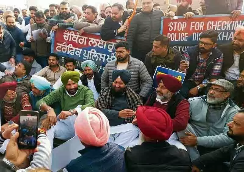 Punjab: कांग्रेस ने कहा कि पार्टी शहरी क्षेत्रों में मजबूत हो रही