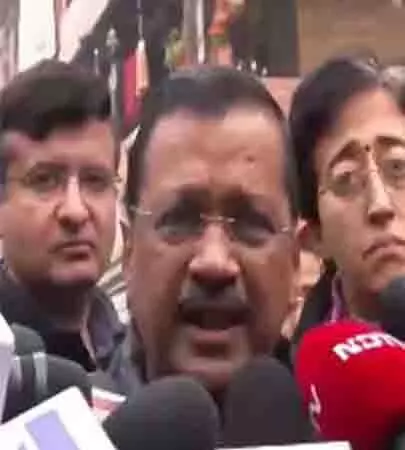 आम आदमी पार्टी के संयोजक अरविंद केजरीवाल ने BJP के आरोप पत्र पर साधा निशाना