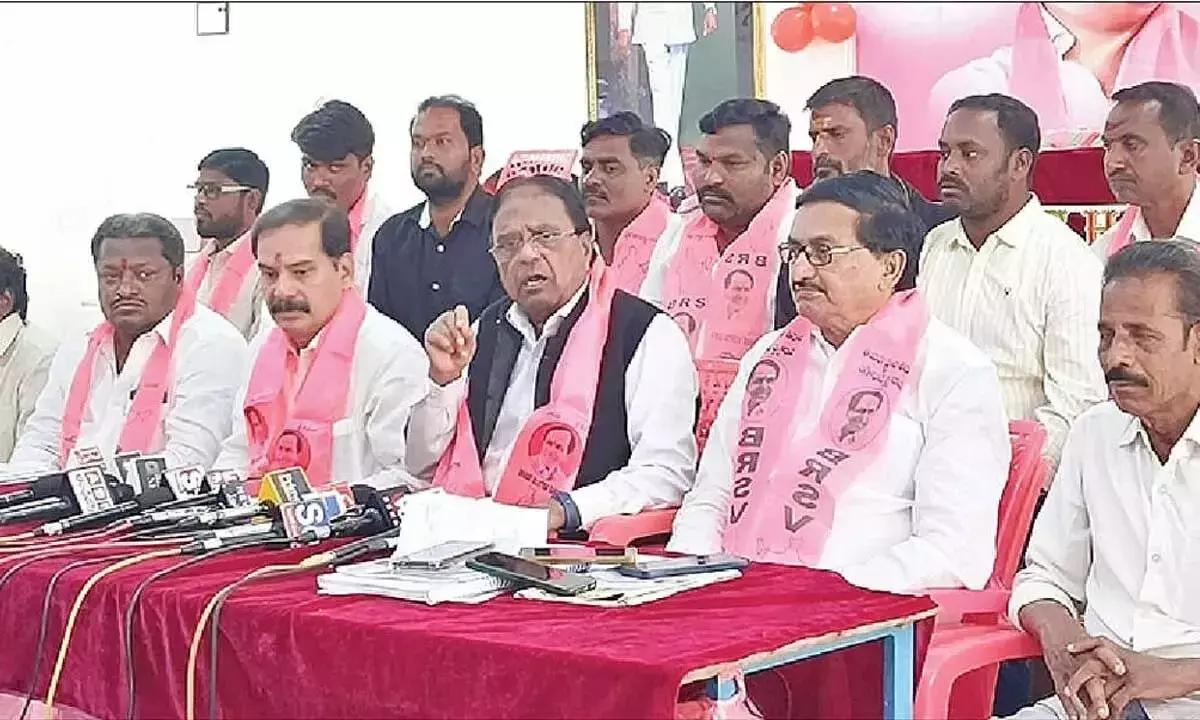 Telangana: पोन्नाला, विनय भास्कर का दावा, केसीआर को जनता का समर्थन प्राप्त हैटन