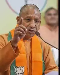 CM योगी आदित्यनाथ ने 200 शिकायतों का किया समाधान