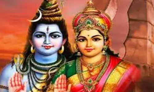 धर्म: सोमवार को ऐसे करें शिव-पार्वती को प्रसन्न, मिलेगा आशीर्वाद धर्म: सोमवार को ऐसे करें शिव-पार्वती को प्रसन्न, मिलेगा आशीर्वाद