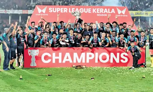 फुटबॉल के माध्यम से जीवन को ऊपर उठाना सुपर लीग Kerala ने एक बयान दिया