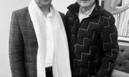 अनुपम खेर ने की केंद्रीय मंत्री किरेन रिजिजू से मुलाकात, कहा- आपसे मिलकर हमेशा खुशी मिलती है