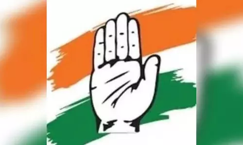 UDF ने विजयराघवन की सांप्रदायिक ताकतों वाली टिप्पणी की आलोचना की UDF ने विजयराघवन की सांप्रदायिक ताकतों वाली टिप्पणी की आलोचना की
