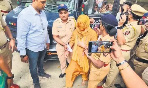 Kalyan परिवार पर हमला मामले में 3 और गिरफ्तार Kalyan परिवार पर हमला मामले में 3 और गिरफ्तार