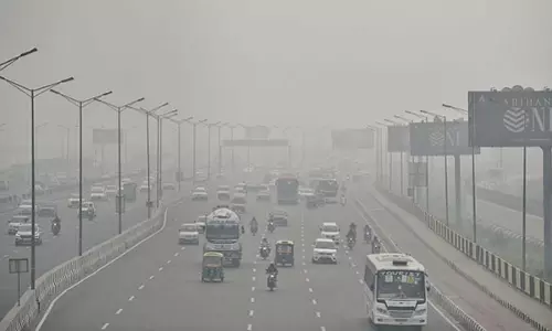 शीतलहर के बीच दिल्ली की वायु गुणवत्ता ‘गंभीर’ स्तर पर पहुंची
