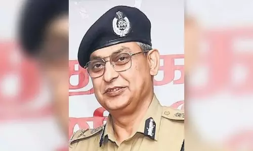 Tamil Nadu: तमिलनाडु की सभी अदालतों में सशस्त्र पुलिस तैनात की जाएगी Tamil Nadu: तमिलनाडु की सभी अदालतों में सशस्त्र पुलिस तैनात की जाएगी