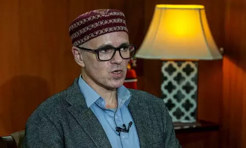 दक्षिण भारतीय सिनेमा जम्मू-कश्मीर में पर्यटन को बढ़ावा दे सकता है: Omar Abdullah