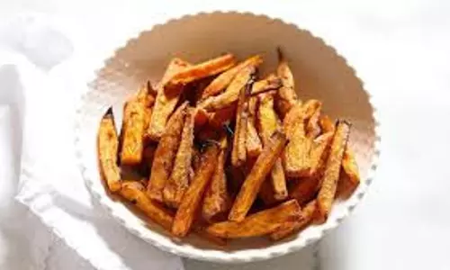 Recipe:  शकरकंद से बनाये  कुरकुरे फ्रेंच फ्राइज़