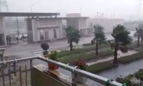 Kolkata का मौसम और आज का AQI Kolkata का मौसम और आज का AQI