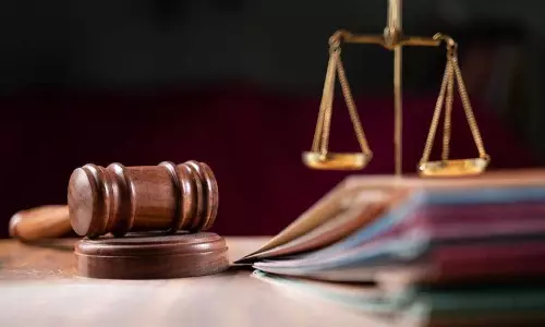 Haryana : सार्वजनिक सड़कों पर स्टंट करना लापरवाही ही नहीं Haryana : सार्वजनिक सड़कों पर स्टंट करना लापरवाही ही नहीं