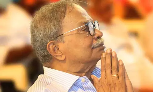 Kerala : एमटी वासुदेवन नायर की स्वास्थ्य स्थिति स्थिर बनी हुई Kerala : एमटी वासुदेवन नायर की स्वास्थ्य स्थिति स्थिर बनी हुई