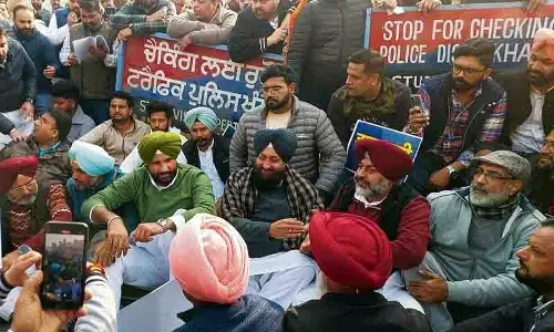 Punjab: कांग्रेस ने कहा कि पार्टी शहरी क्षेत्रों में मजबूत हो रही