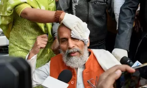 Odisha : सांसद प्रताप सारंगी को अस्पताल से छुट्टी मिली