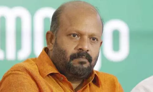 Kerala :  पूरम तोड़फोड़ पर रिपोर्ट अधूरी कुछ खास लोगों को बचाने की कोशिश वीएस सुनील कुमार