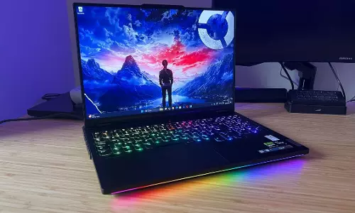 साल 2024 में लॉन्च हुए दमदार फीचर्स और 2TB स्टोरेज से लैस Laptops साल 2024 में लॉन्च हुए दमदार फीचर्स और 2TB स्टोरेज से लैस Laptops