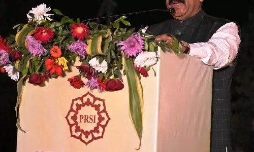 जनता तक अपनी बात पहुंचाने का अद्भुत माध्यम है जनसंपर्क : अरुण साव जनता तक अपनी बात पहुंचाने का अद्भुत माध्यम है जनसंपर्क : अरुण साव
