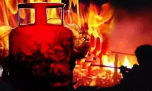 Karnataka: शिव मंदिर में एलपीजी सिलेंडर विस्फोट में अयप्पा भक्त झुलस गए