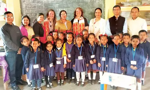 Assam : दलाई लामा फैलोशिप सदस्य ने बिश्वनाथ जिले का दौरा किया