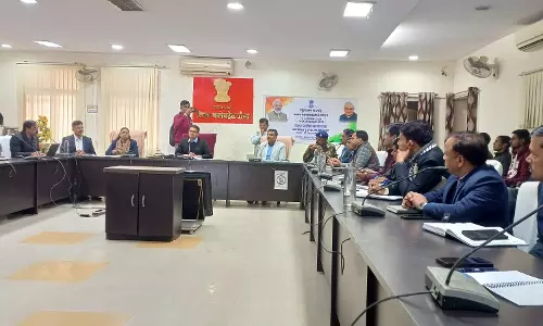 Dausa: साप्ताहिक समीक्षा बैठक आयोजित - जिला कलेक्टर
