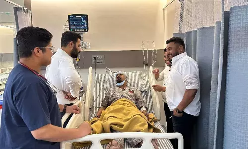विनोद कांबली हॉस्पिटल में भर्ती, हालत चिंताजनक विनोद कांबली हॉस्पिटल में भर्ती, हालत चिंताजनक