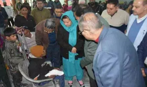 Sakina: सरकार विकलांगता पेंशन बढ़ाकर 3000 रुपये प्रति माह करने पर विचार Sakina: सरकार विकलांगता पेंशन बढ़ाकर 3000 रुपये प्रति माह करने पर विचार