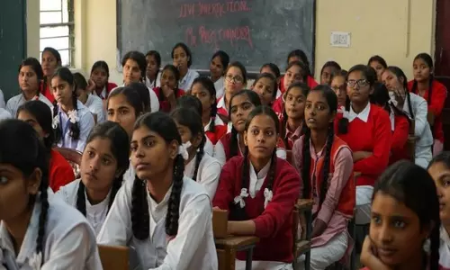 Pass/Fail System: केंद्र ने कक्षा 5, 8 में छात्रों को रोकने की अनुमति दी